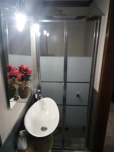 Apartamentos Turisticos La Fuensanta Cella Phòng bức ảnh